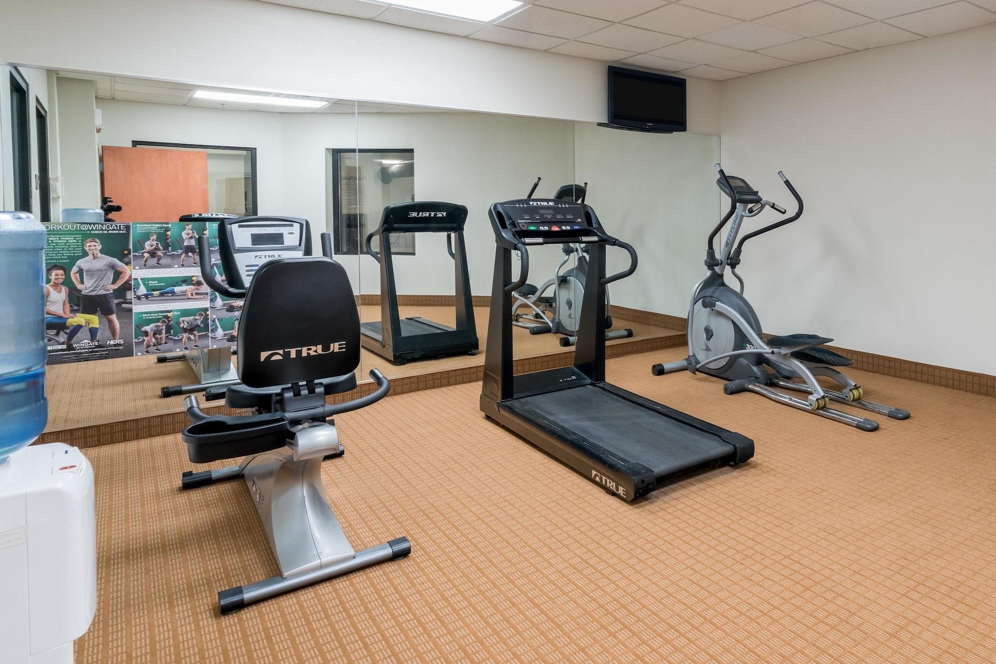 Wingate By Wyndham Bowling Green Bagian luar foto